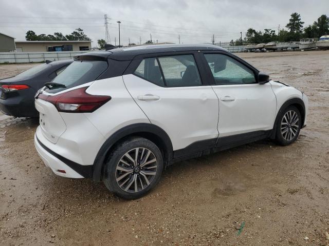 Photo 2 VIN: 3N1CP5CV3ML471620 - NISSAN KICKS 