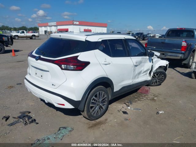 Photo 3 VIN: 3N1CP5CV3ML554528 - NISSAN KICKS 