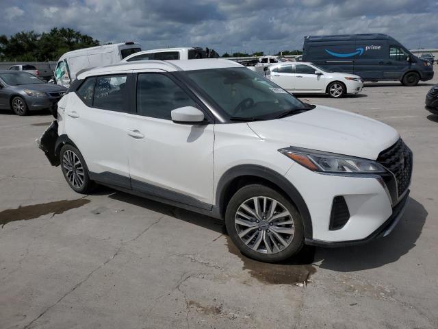 Photo 3 VIN: 3N1CP5CV3NL490783 - NISSAN KICKS SV 