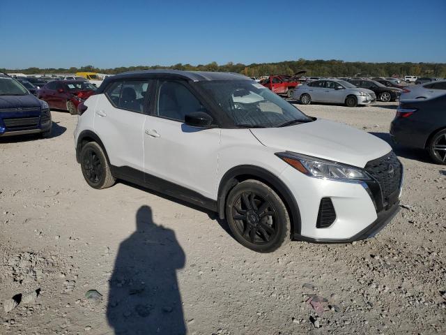 Photo 3 VIN: 3N1CP5CV3PL492651 - NISSAN KICKS SV 