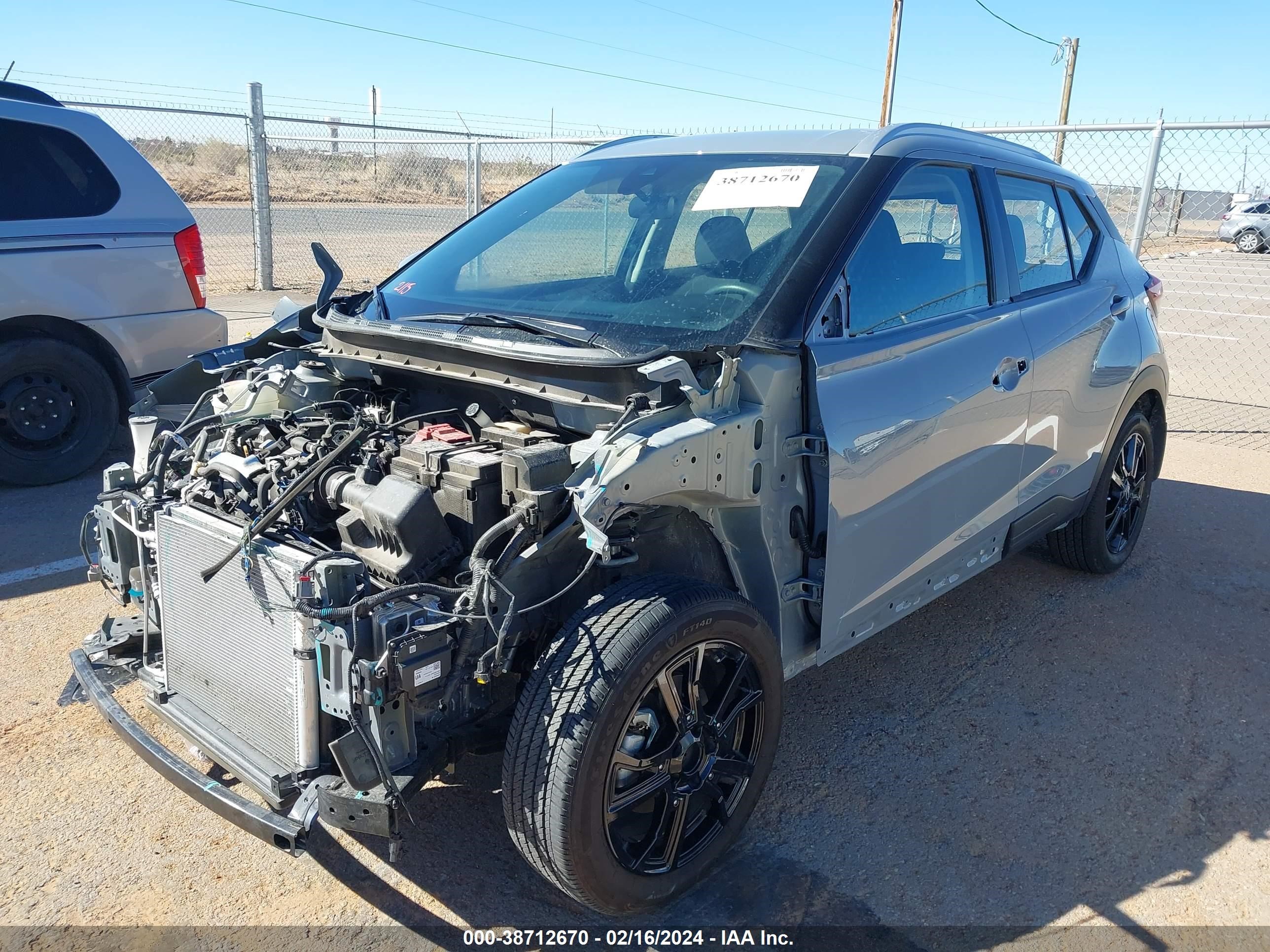 Photo 1 VIN: 3N1CP5CV3PL532548 - NISSAN KICKS 