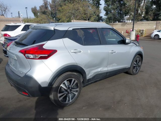 Photo 3 VIN: 3N1CP5CV4LL477196 - NISSAN KICKS 