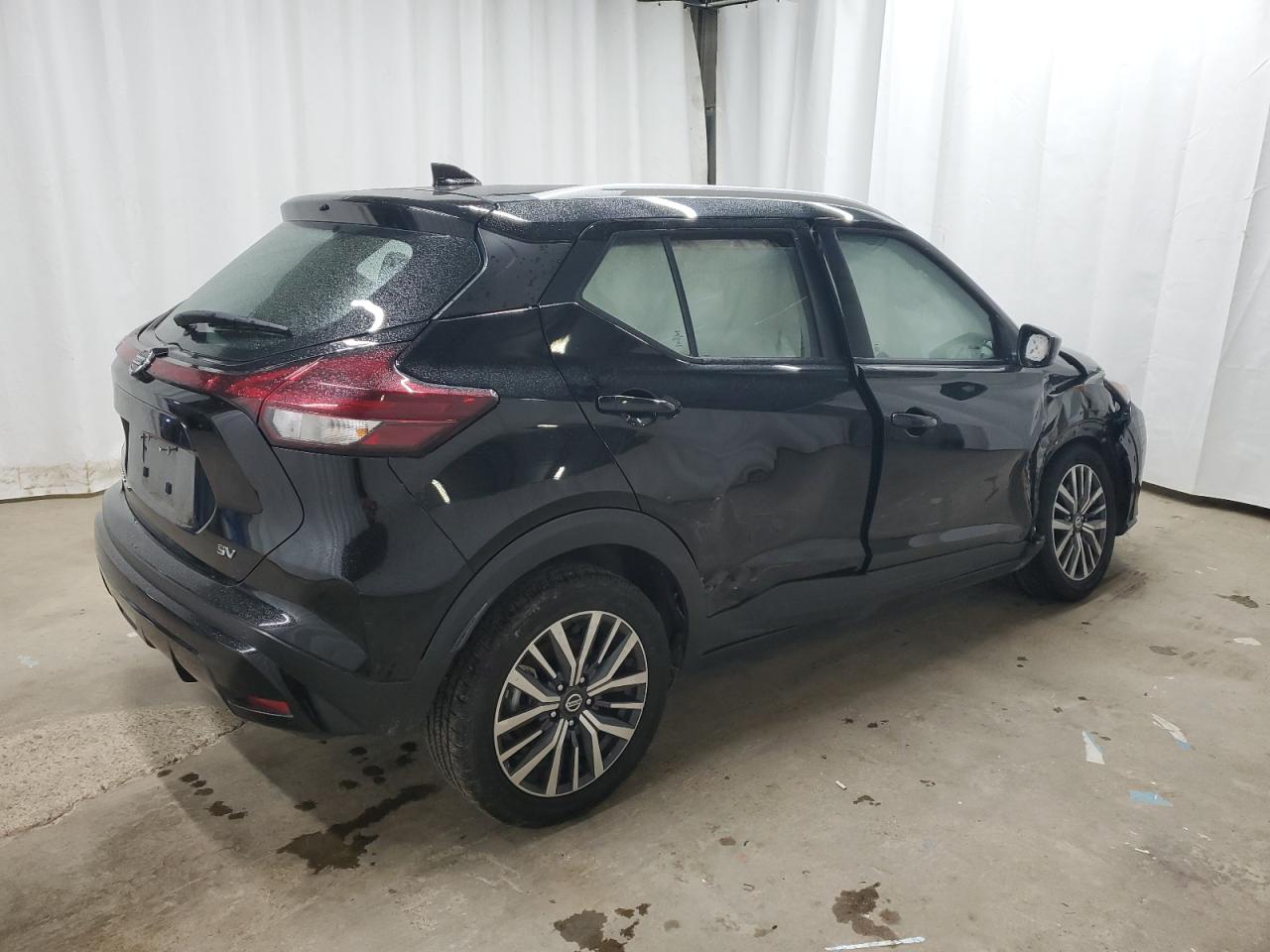 Photo 2 VIN: 3N1CP5CV4ML471710 - NISSAN KICKS 