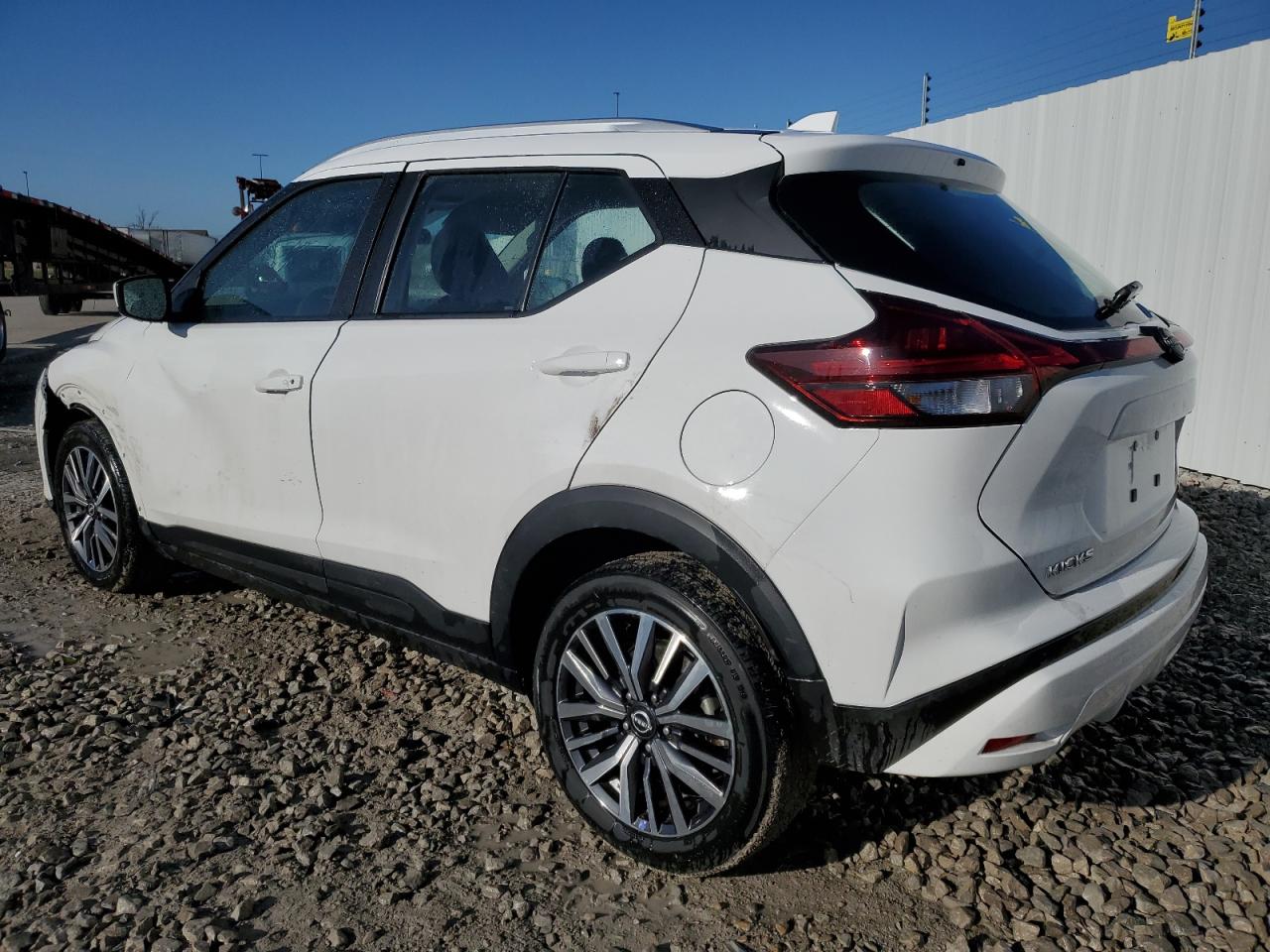 Photo 1 VIN: 3N1CP5CV4NL504335 - NISSAN KICKS 