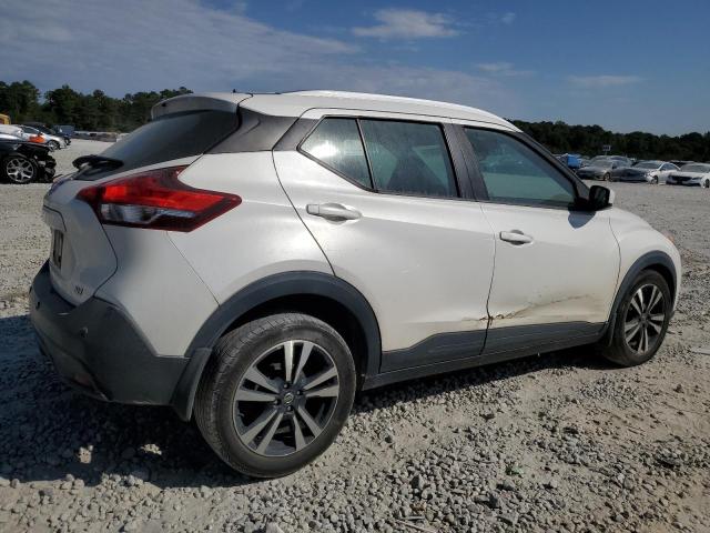 Photo 2 VIN: 3N1CP5CV5LL534716 - NISSAN KICKS SV 