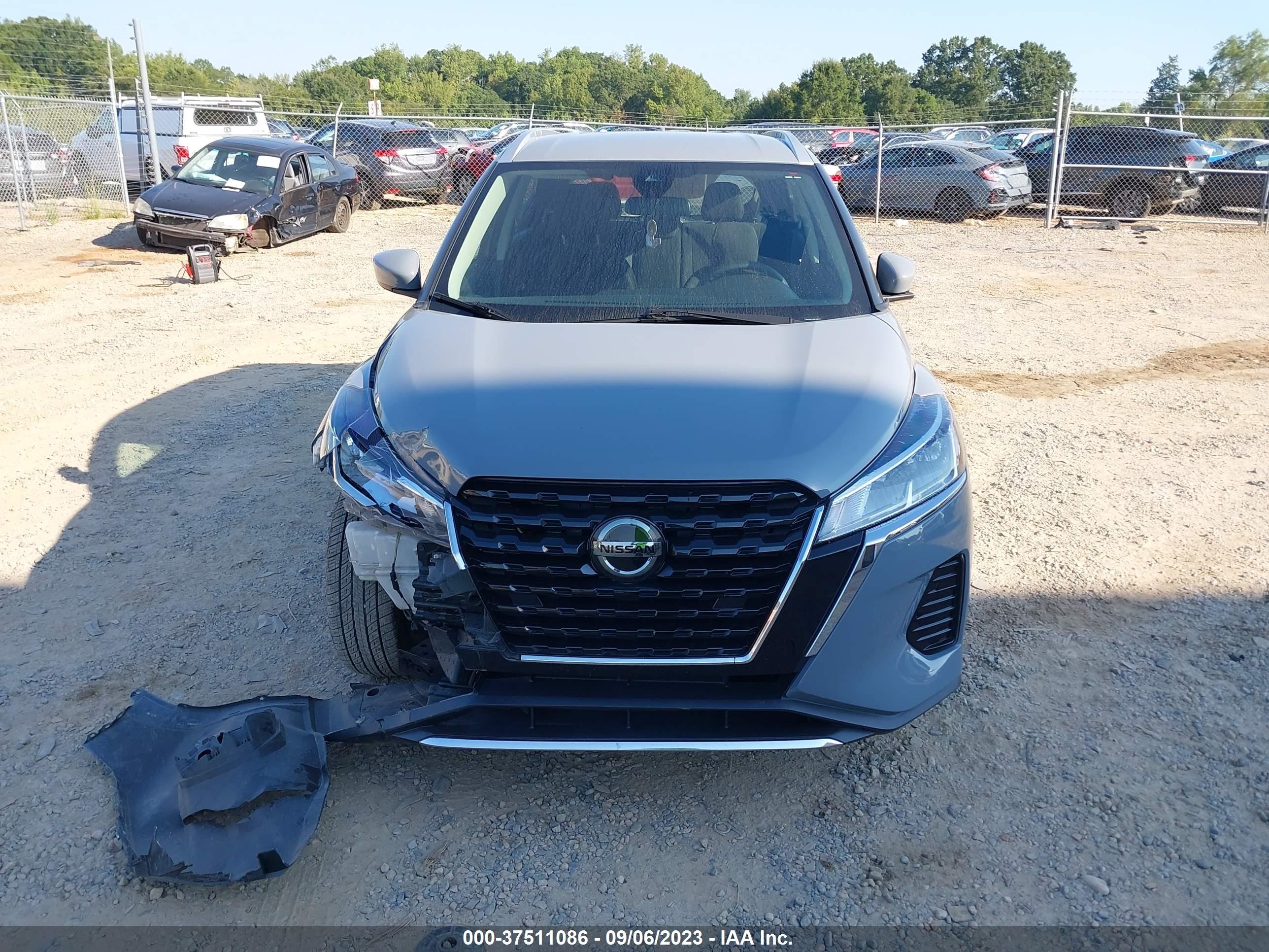 Photo 11 VIN: 3N1CP5CV5ML469142 - NISSAN KICKS 