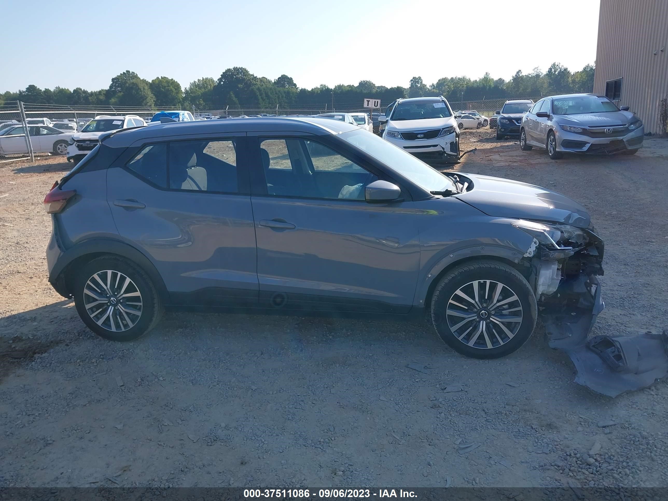 Photo 12 VIN: 3N1CP5CV5ML469142 - NISSAN KICKS 