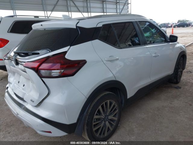 Photo 3 VIN: 3N1CP5CV5NL496987 - NISSAN KICKS 