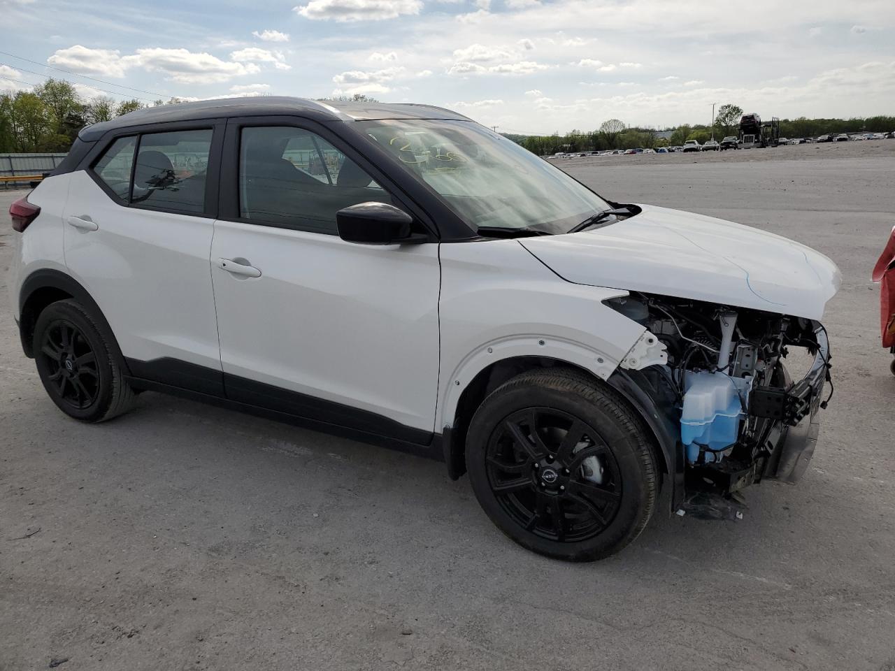 Photo 3 VIN: 3N1CP5CV5RL523529 - NISSAN KICKS 