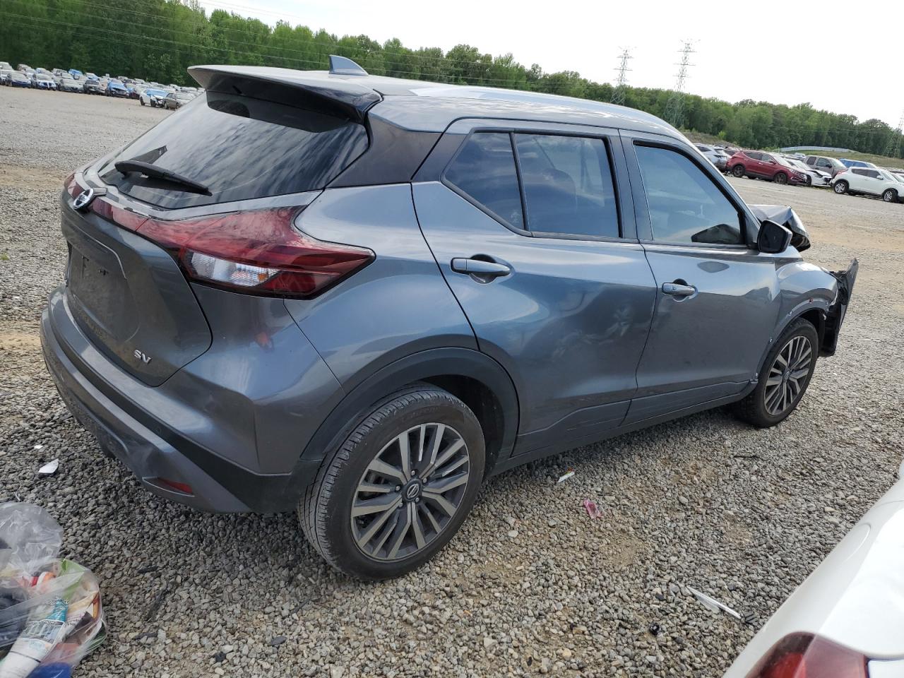 Photo 2 VIN: 3N1CP5CV6ML477119 - NISSAN KICKS 