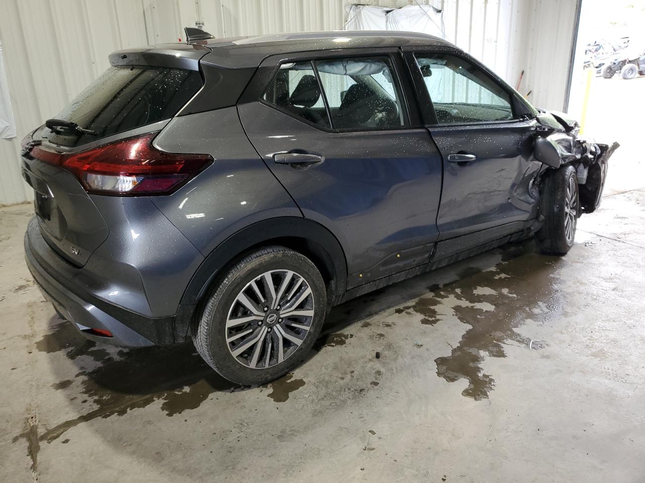 Photo 2 VIN: 3N1CP5CV6ML499699 - NISSAN KICKS 