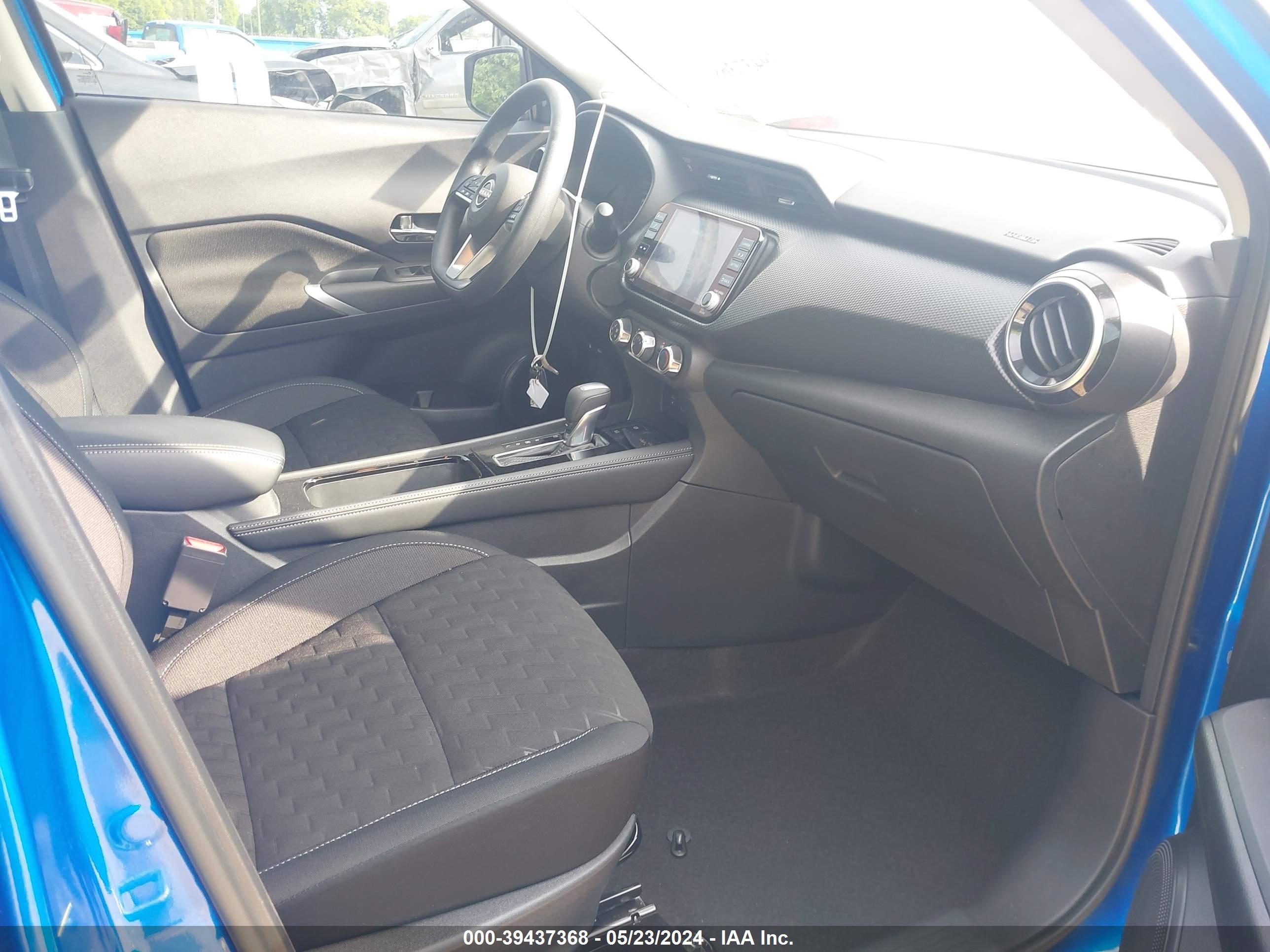 Photo 4 VIN: 3N1CP5CV6PL547710 - NISSAN KICKS 