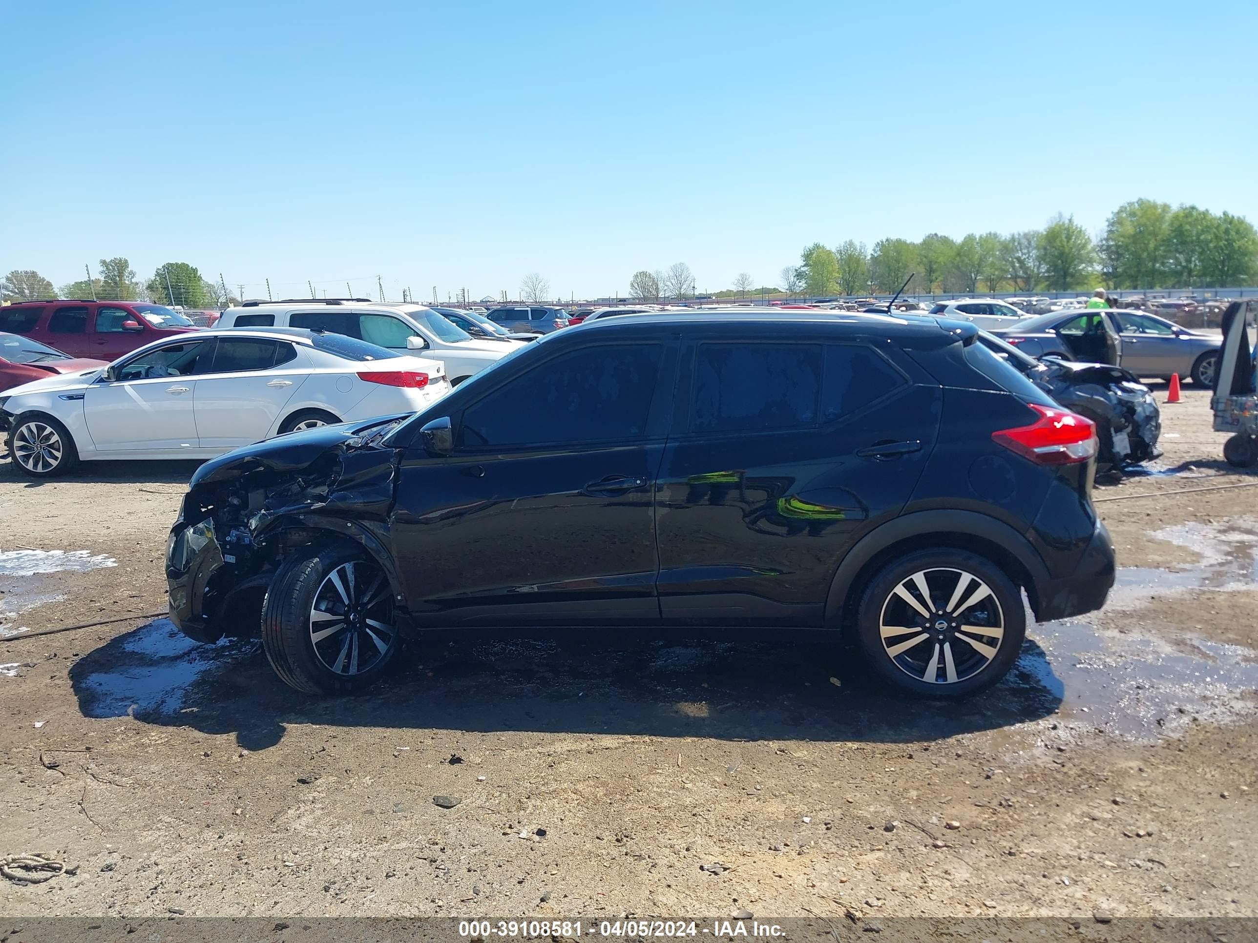 Photo 13 VIN: 3N1CP5CV7LL516380 - NISSAN KICKS 