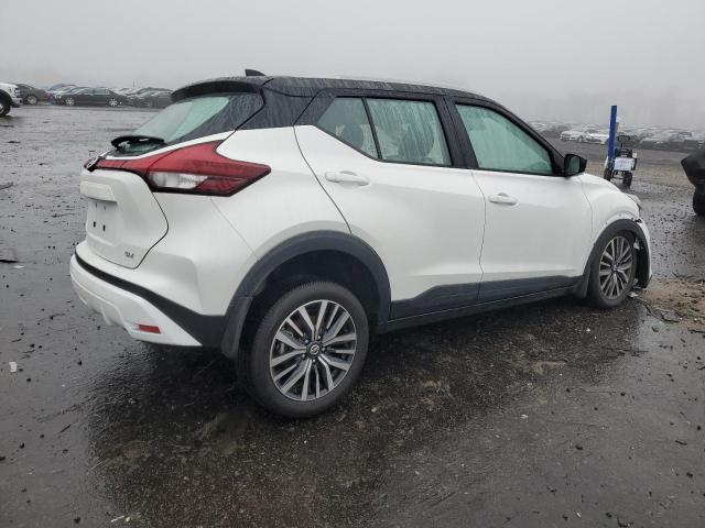 Photo 2 VIN: 3N1CP5CV7ML542799 - NISSAN KICKS 