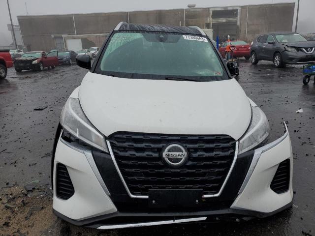 Photo 4 VIN: 3N1CP5CV7ML542799 - NISSAN KICKS 