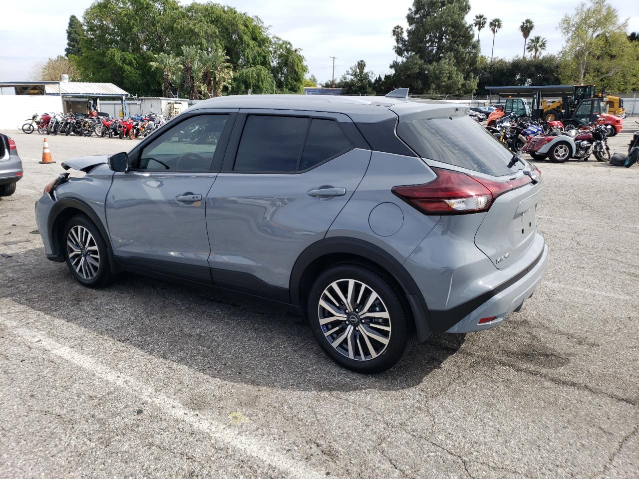 Photo 1 VIN: 3N1CP5CV7PL485783 - NISSAN KICKS 