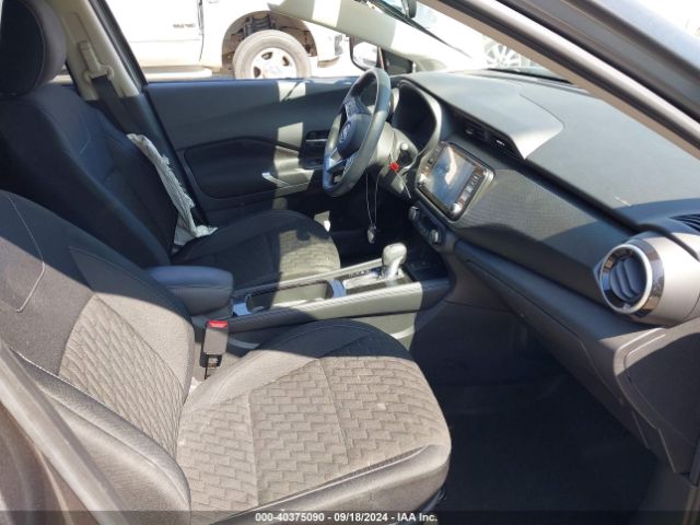 Photo 4 VIN: 3N1CP5CV8NL512695 - NISSAN KICKS 