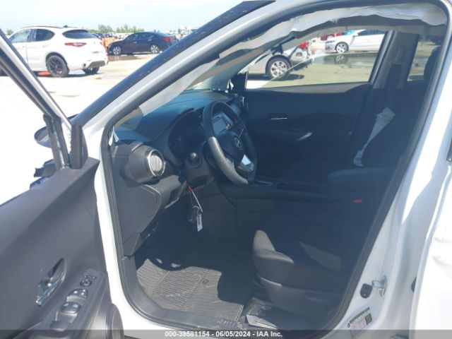 Photo 4 VIN: 3N1CP5CV8PL541407 - NISSAN KICKS 