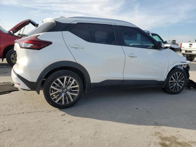 Photo 2 VIN: 3N1CP5CV9ML517015 - NISSAN KICKS SV 