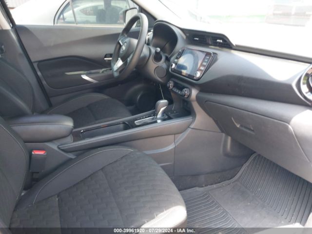 Photo 4 VIN: 3N1CP5CV9NL511281 - NISSAN KICKS 