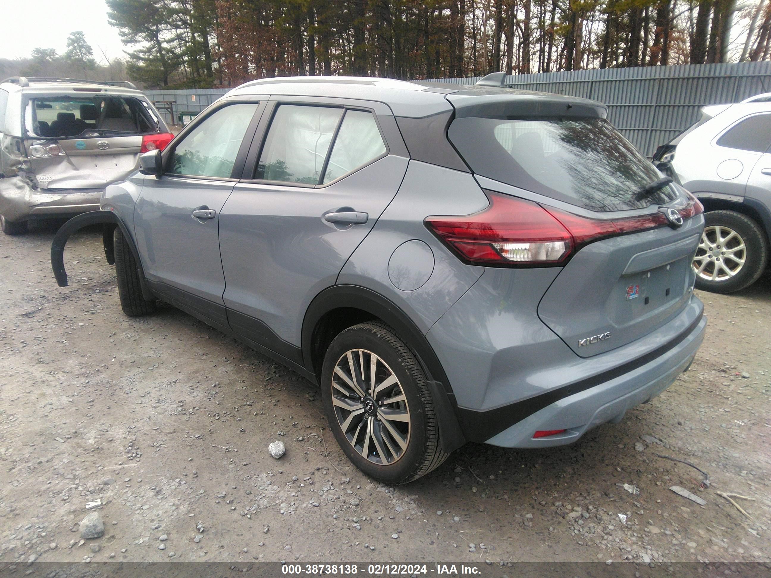 Photo 2 VIN: 3N1CP5CV9PL503376 - NISSAN KICKS 