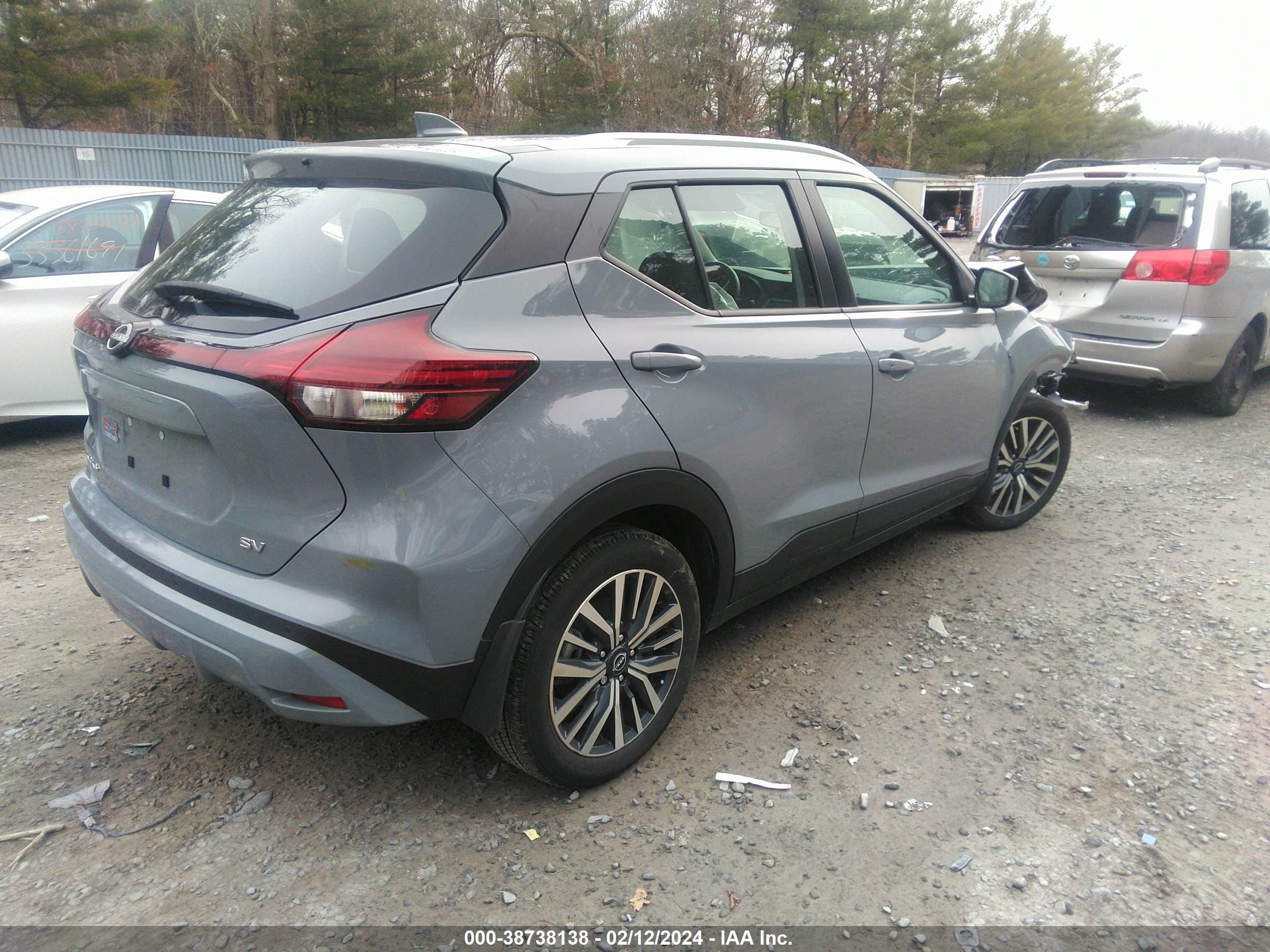 Photo 3 VIN: 3N1CP5CV9PL503376 - NISSAN KICKS 