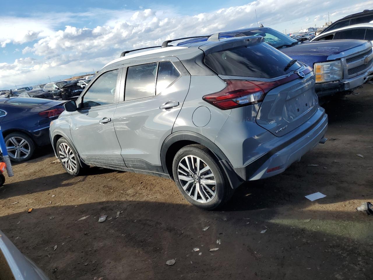 Photo 1 VIN: 3N1CP5CVXML559418 - NISSAN KICKS 