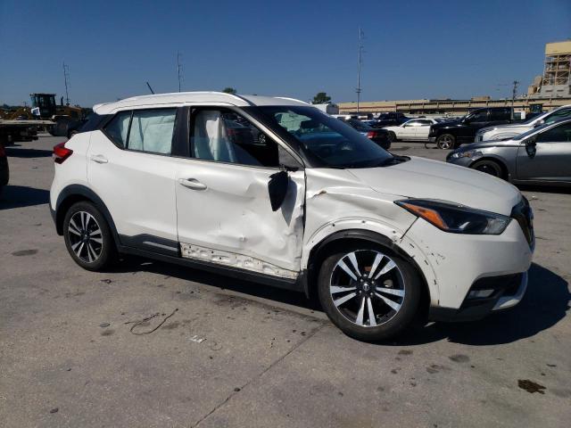 Photo 3 VIN: 3N1CP5DV0LL504697 - NISSAN KICKS SR 