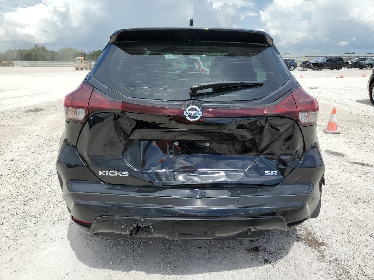 Photo 5 VIN: 3N1CP5DV0ML506659 - NISSAN KICKS 