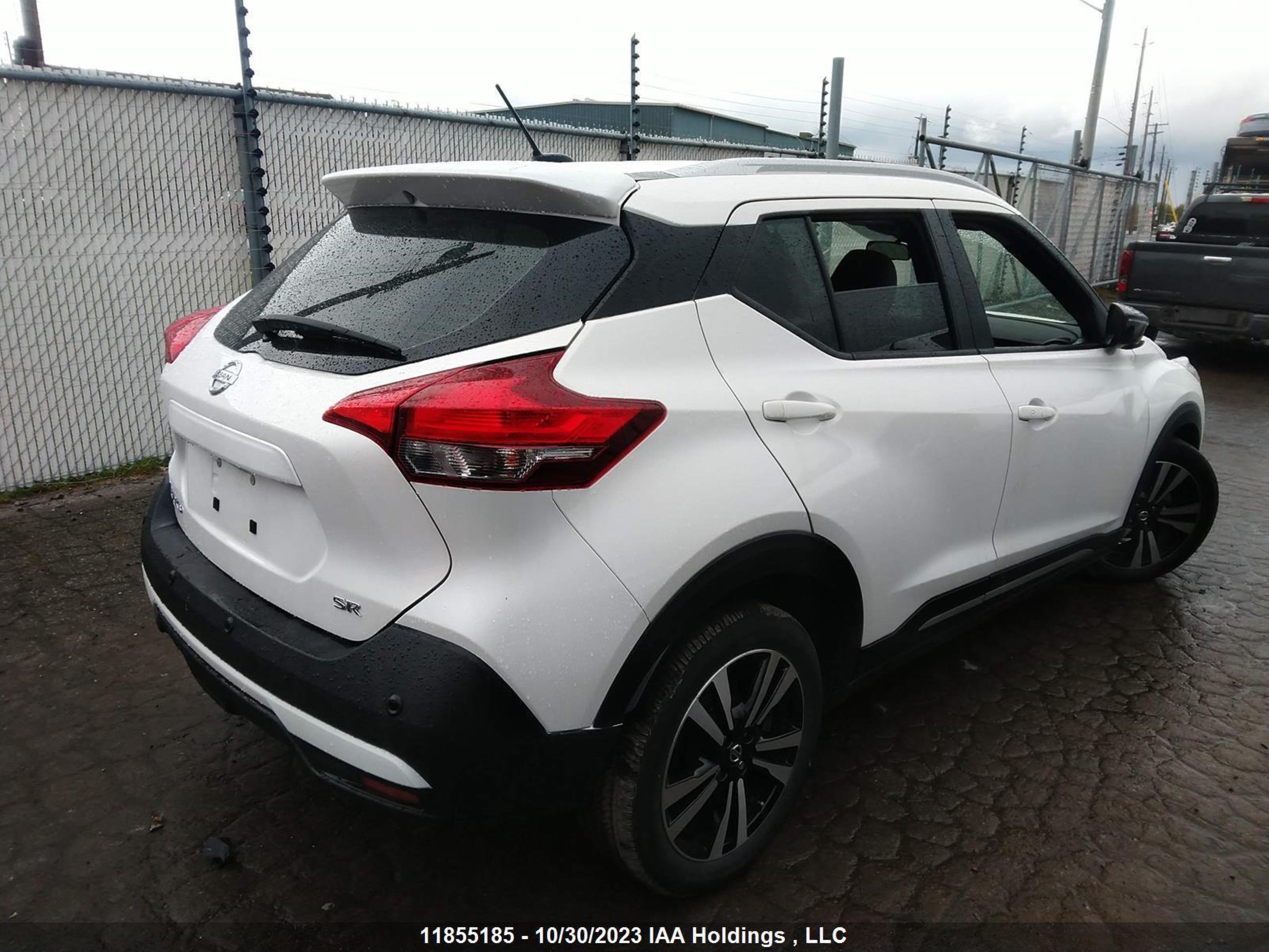 Photo 3 VIN: 3N1CP5DV1LL568523 - NISSAN KICKS 