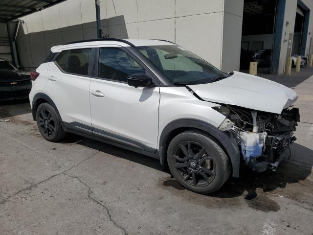 Photo 3 VIN: 3N1CP5DV1ML558897 - NISSAN KICKS SR 