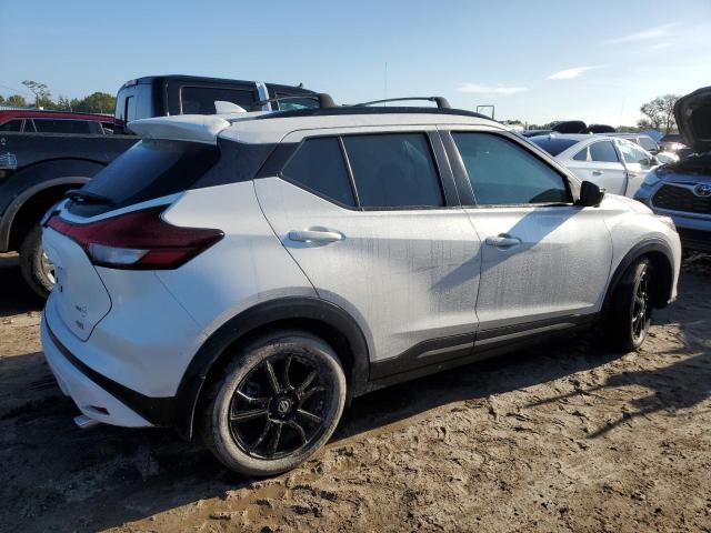 Photo 2 VIN: 3N1CP5DV2ML511930 - NISSAN KICKS SR 