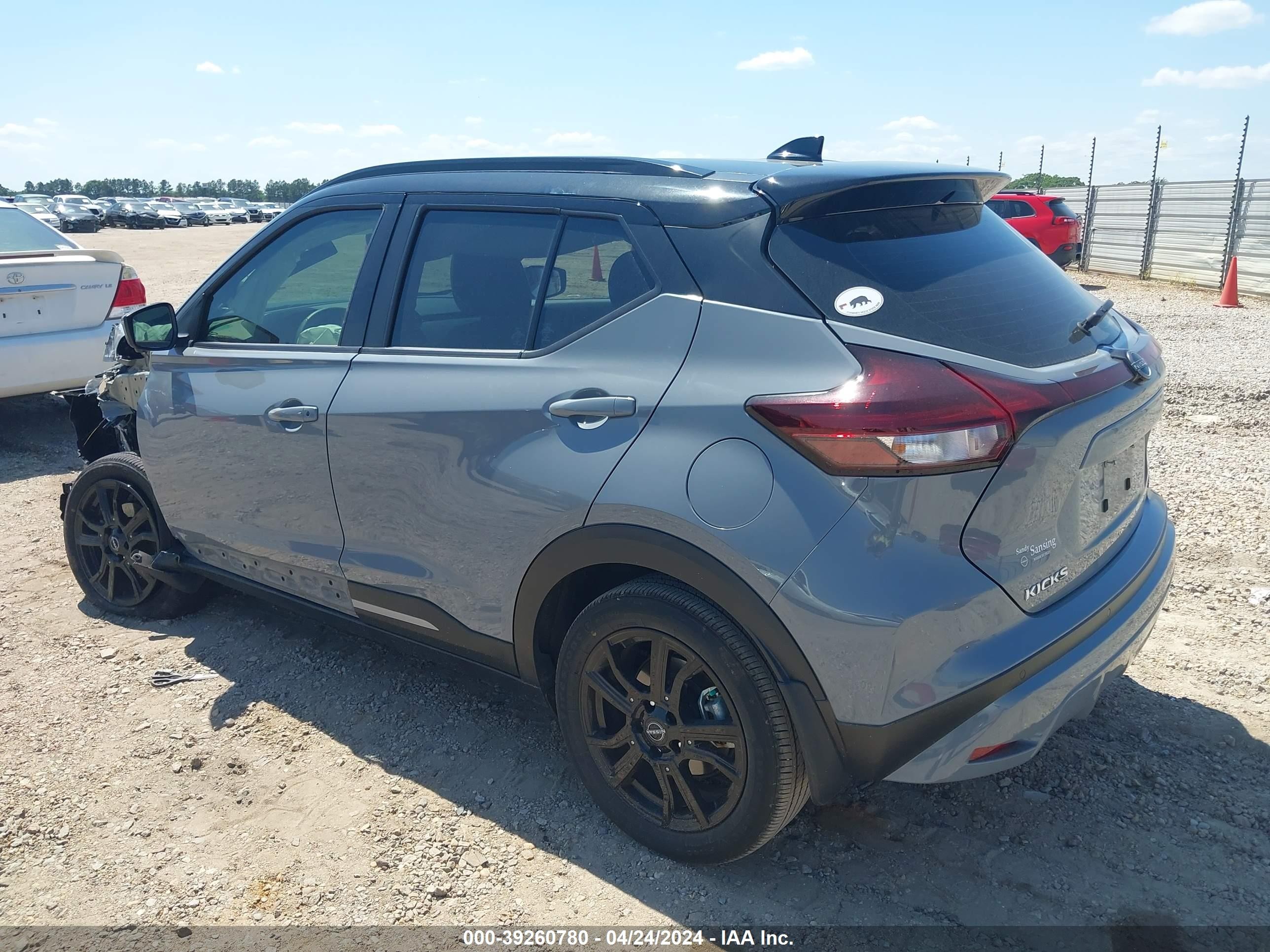 Photo 2 VIN: 3N1CP5DV2NL507426 - NISSAN KICKS 