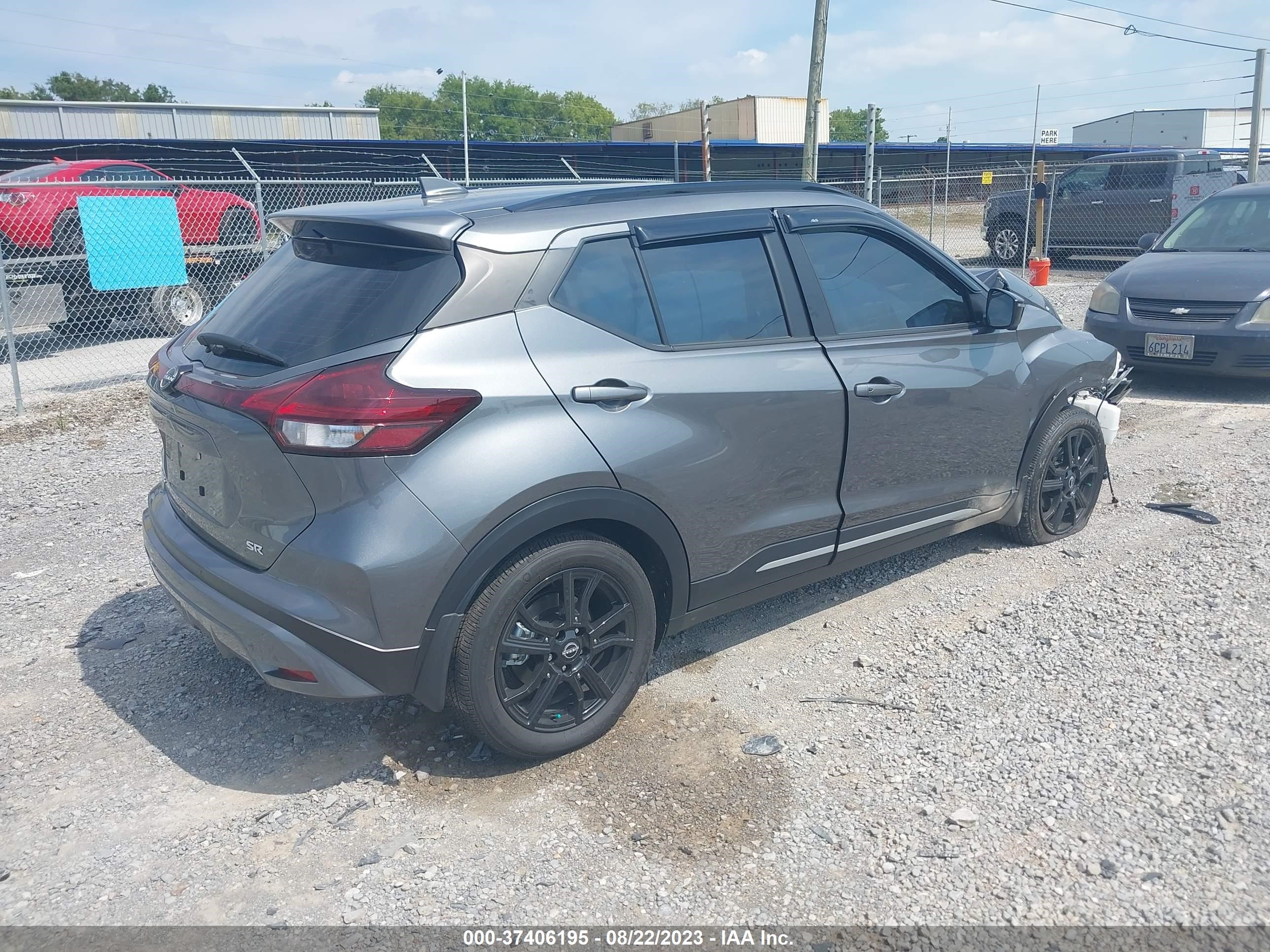 Photo 3 VIN: 3N1CP5DV2PL495653 - NISSAN KICKS 