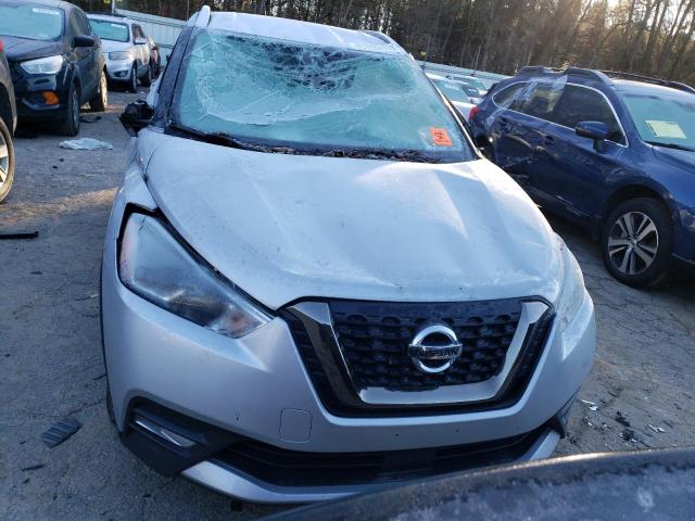 Photo 4 VIN: 3N1CP5DV3LL482016 - NISSAN KICKS SR 