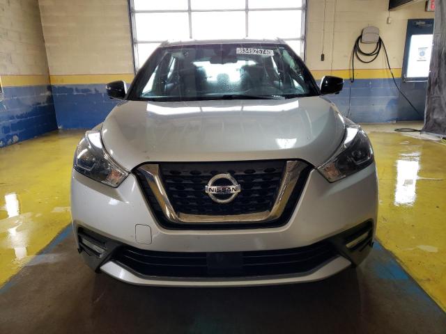 Photo 4 VIN: 3N1CP5DV3LL532199 - NISSAN KICKS SR 