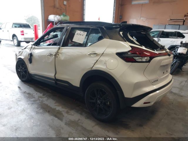 Photo 2 VIN: 3N1CP5DV3NL515664 - NISSAN KICKS 