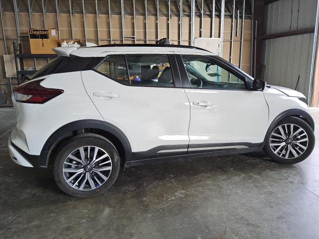 Photo 2 VIN: 3N1CP5DV3RL505965 - NISSAN KICKS SR 