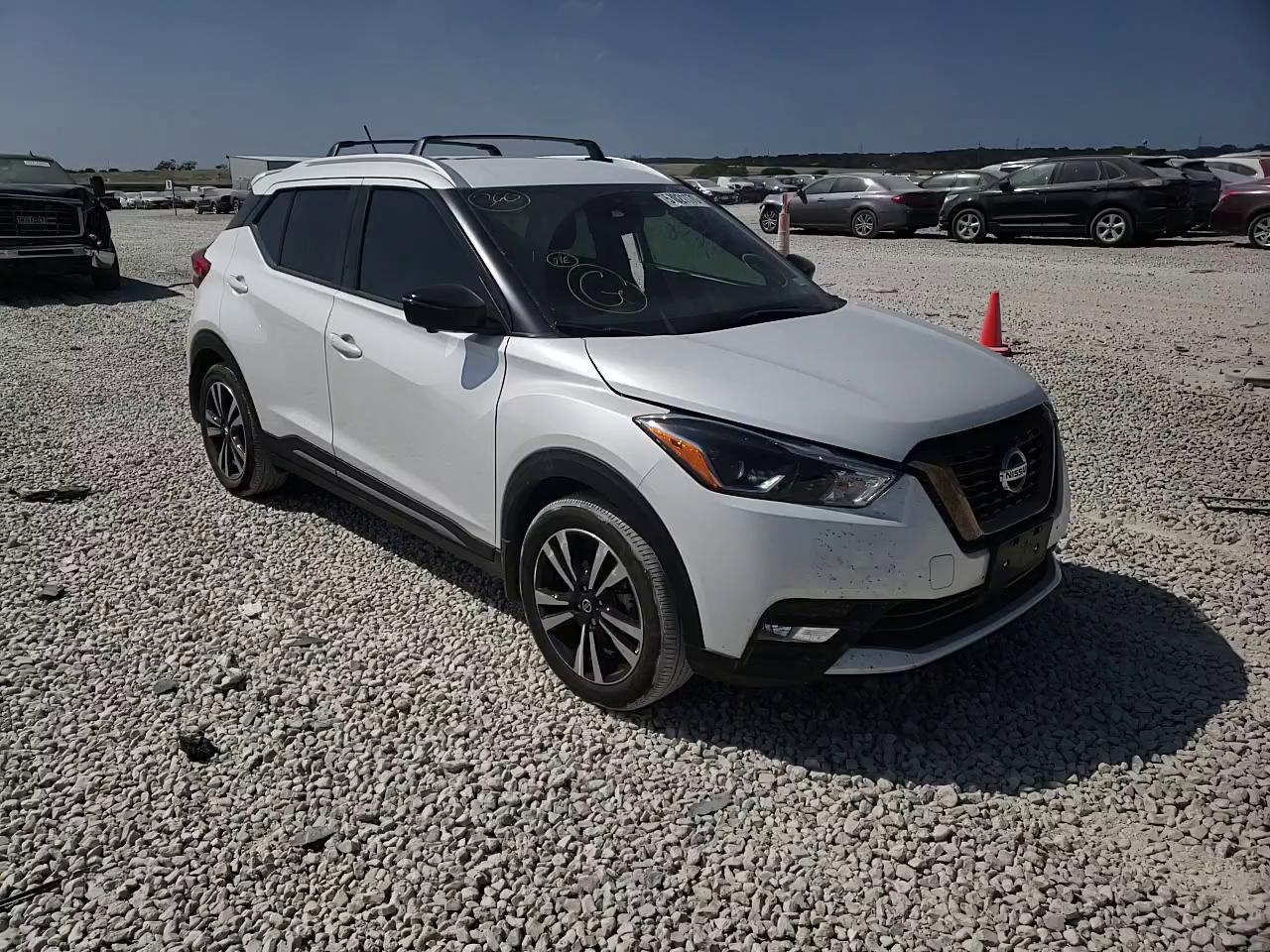 Photo 10 VIN: 3N1CP5DV4LL501690 - NISSAN KICKS 