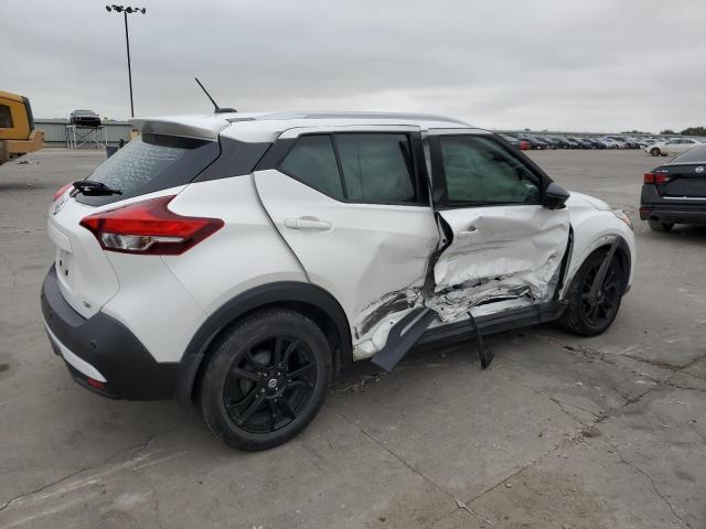 Photo 2 VIN: 3N1CP5DV4LL504489 - NISSAN KICKS SR 