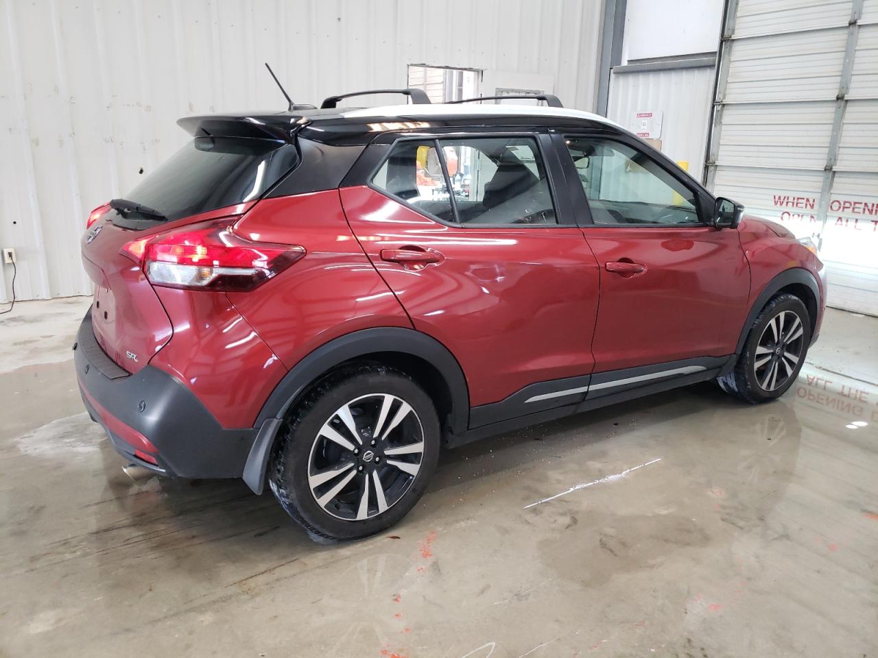 Photo 2 VIN: 3N1CP5DV4LL515279 - NISSAN KICKS 