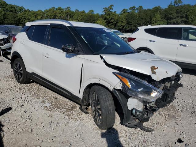 Photo 3 VIN: 3N1CP5DV4LL552753 - NISSAN KICKS 