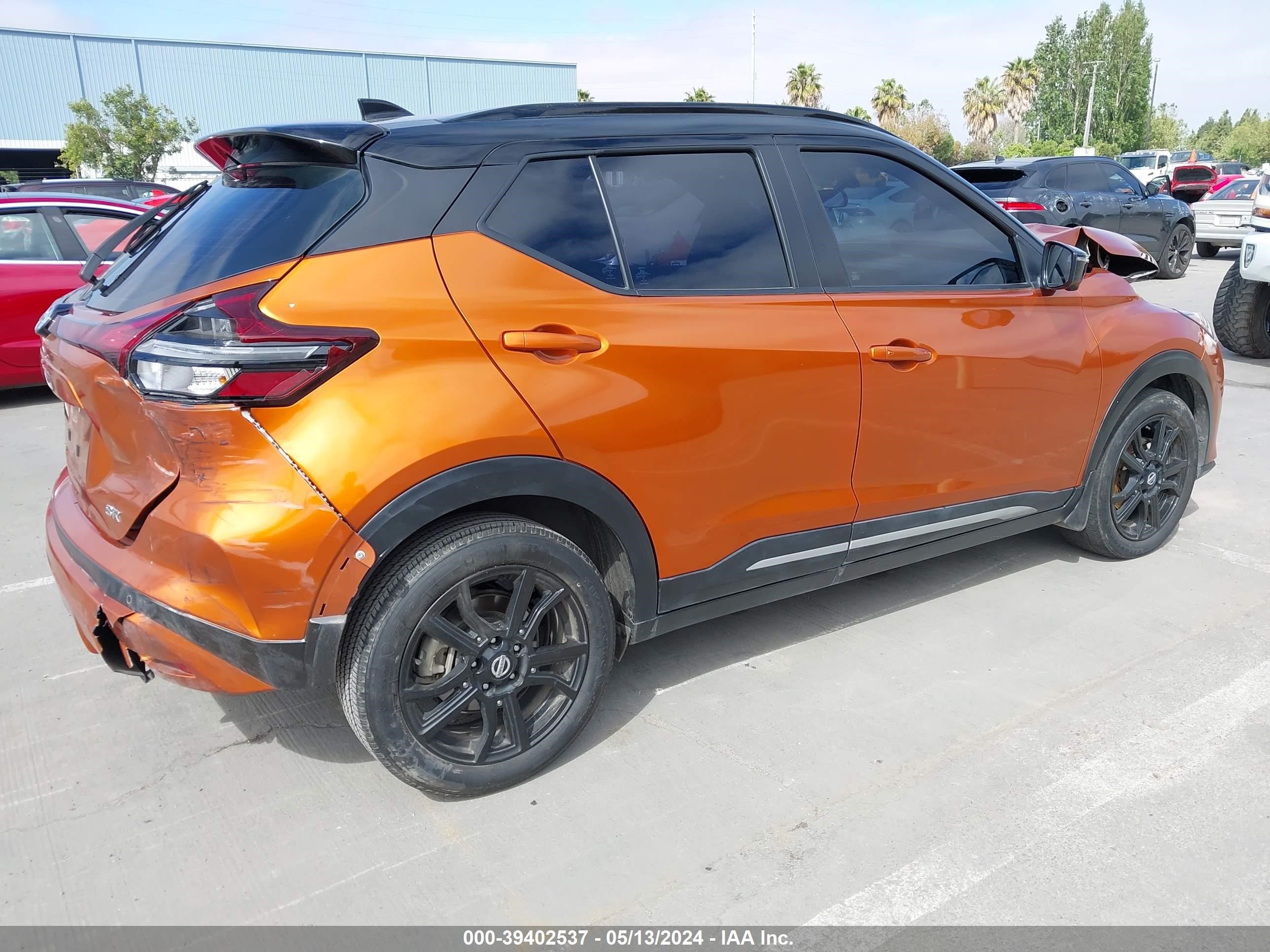 Photo 3 VIN: 3N1CP5DV4ML563365 - NISSAN KICKS 