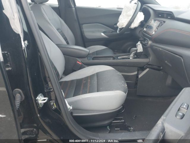 Photo 4 VIN: 3N1CP5DV4PL483827 - NISSAN KICKS 