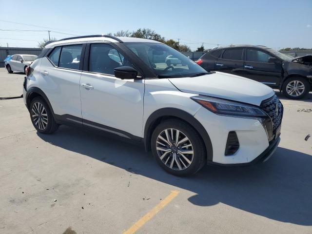 Photo 3 VIN: 3N1CP5DV4PL542522 - NISSAN KICKS SR 