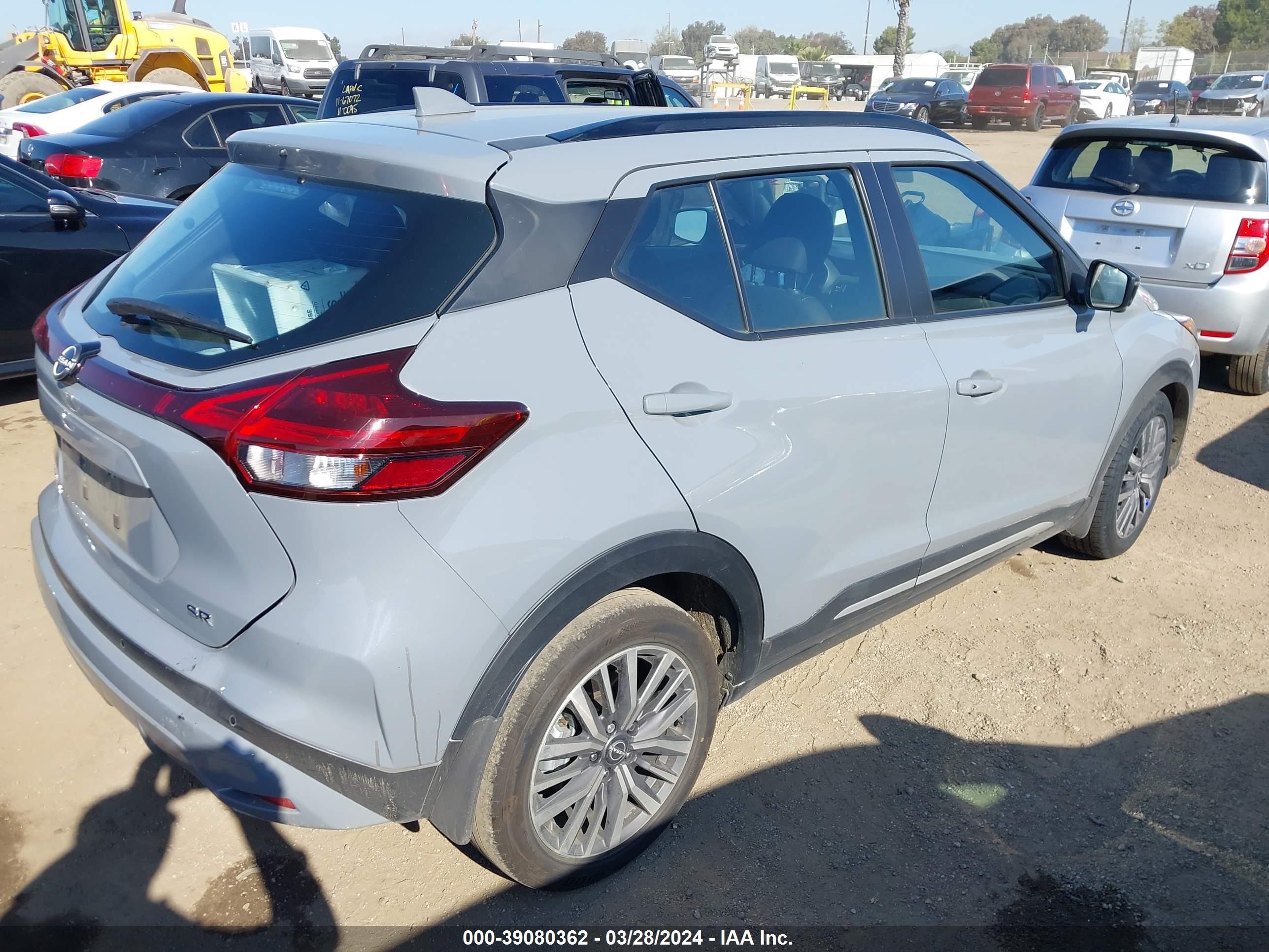 Photo 3 VIN: 3N1CP5DV4PL545355 - NISSAN KICKS 