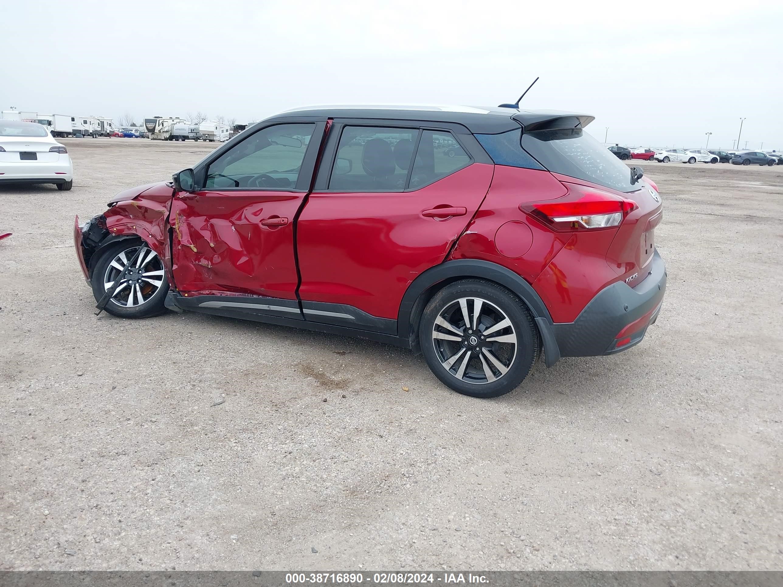 Photo 2 VIN: 3N1CP5DV5LL479019 - NISSAN KICKS 