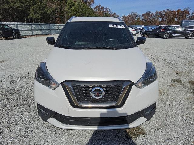 Photo 4 VIN: 3N1CP5DV5LL525738 - NISSAN KICKS SR 