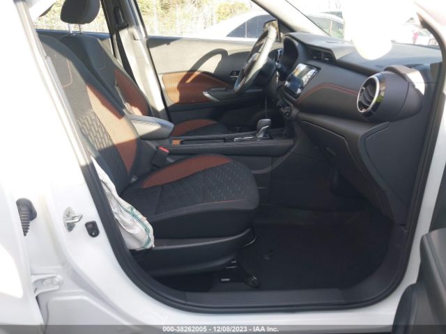 Photo 4 VIN: 3N1CP5DV5ML468748 - NISSAN KICKS 