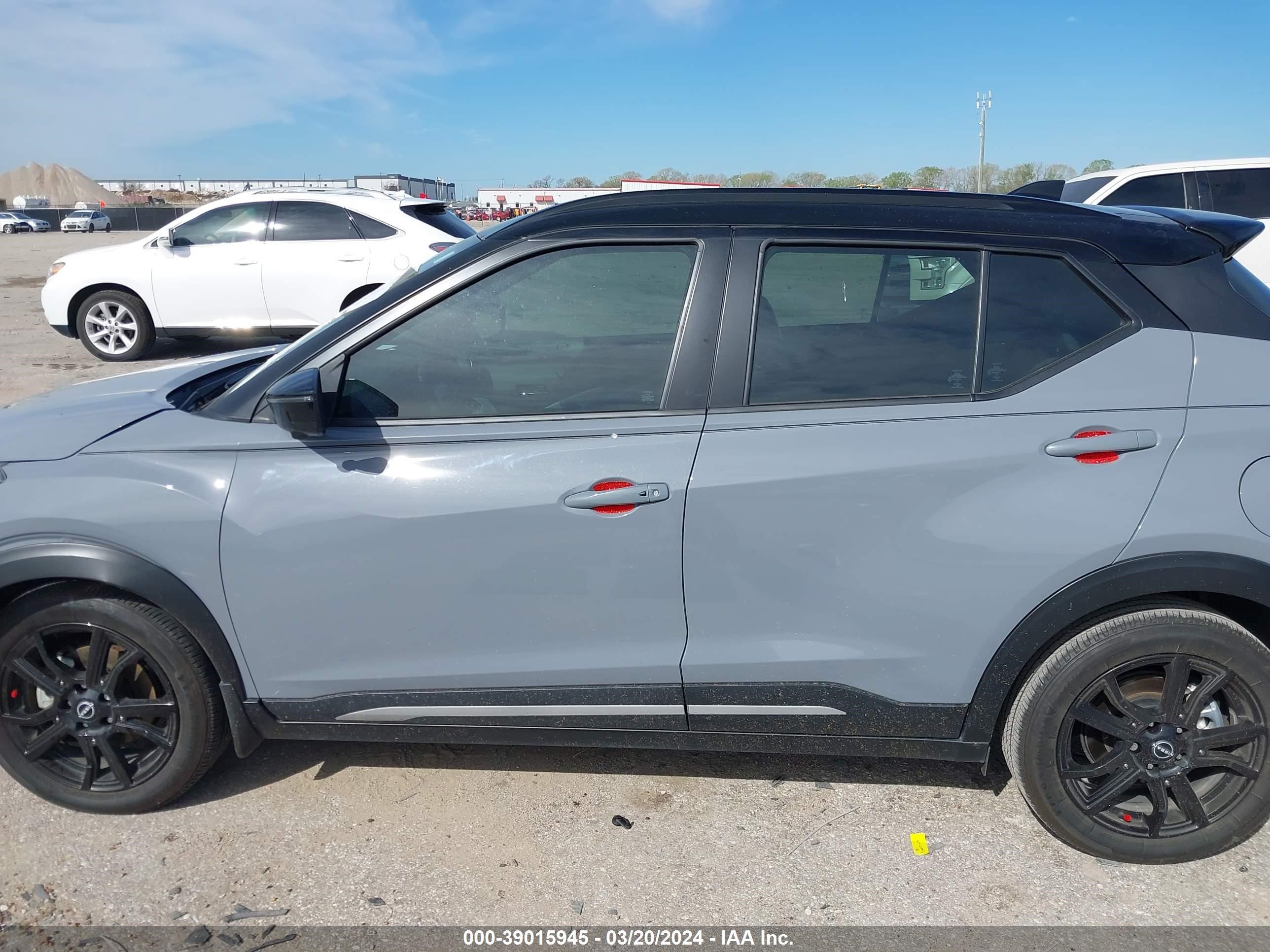 Photo 13 VIN: 3N1CP5DV5PL483383 - NISSAN KICKS 